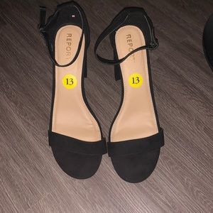 black report heels size 13 women’s